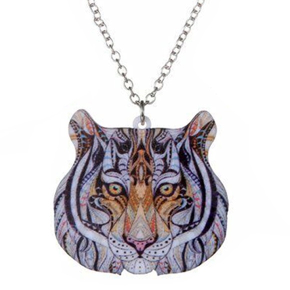 Tiger Necklace and Earrings Set - Brand New With Tags - Fashion Jewelry - Picture 3 of 6